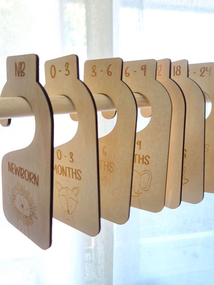 AXN Laser Creations Baby Wardrobe/Clothes Dividers - Set of 7 Safari, Plywood