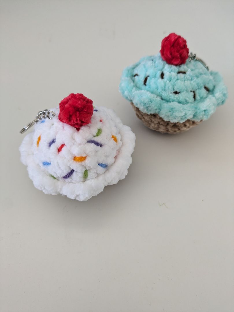 Mon Ami Crochet Cupcake Crochet Keyring