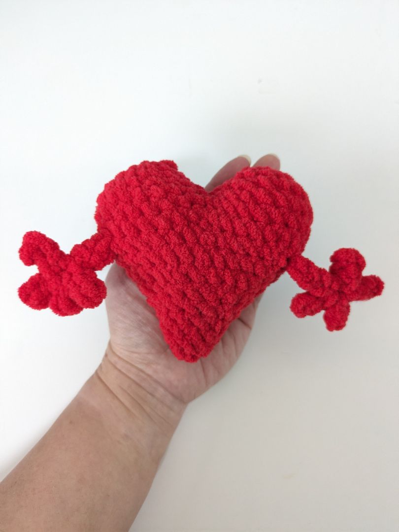 Mon Ami Crochet Big Hug Crochet Plushie