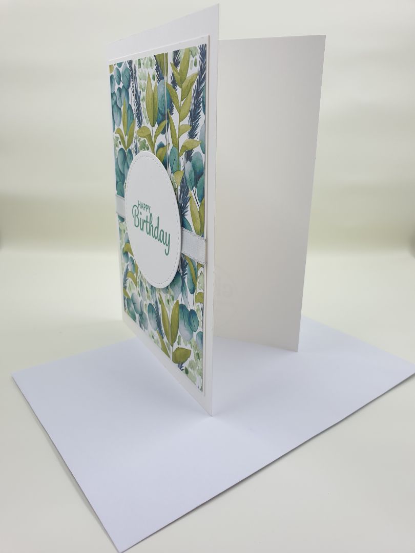 In The Groove Papercrafting 3 panel birthday Card