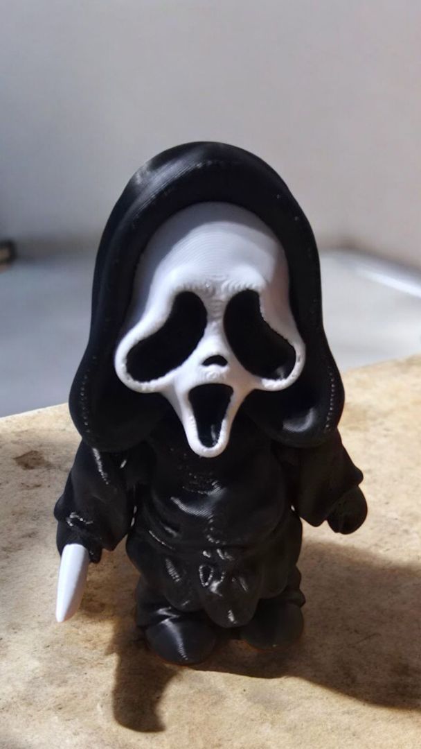 3D - Ghost Face, Black & White