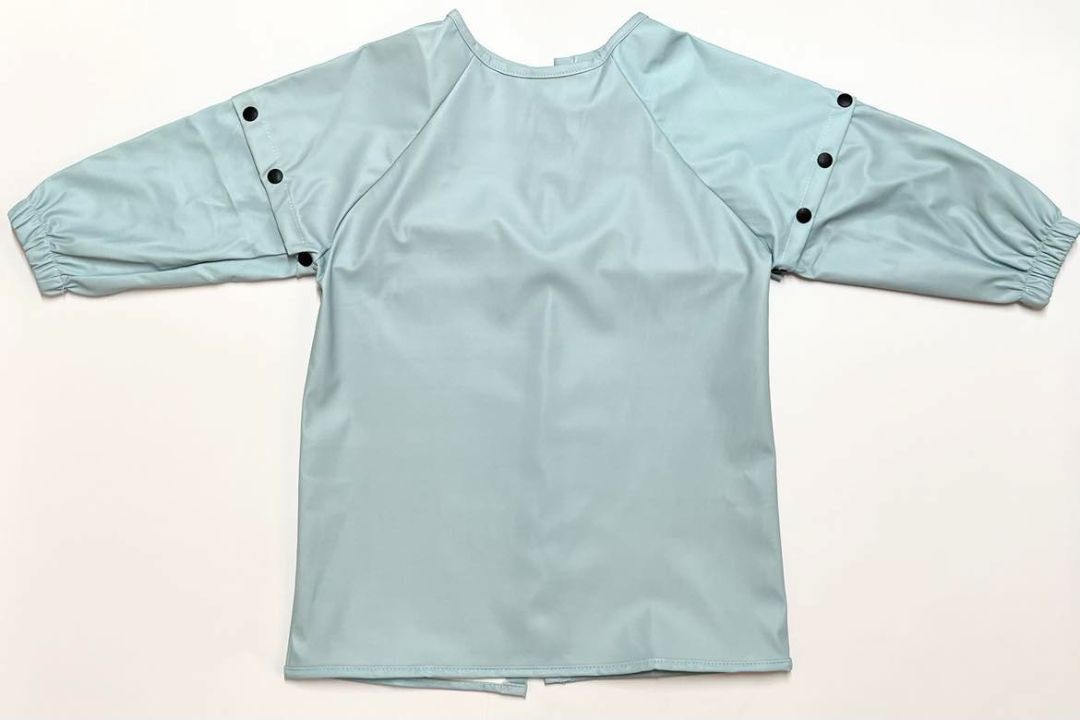 Tucker Tots Baby Feeding & Play Smock, Light Blue
