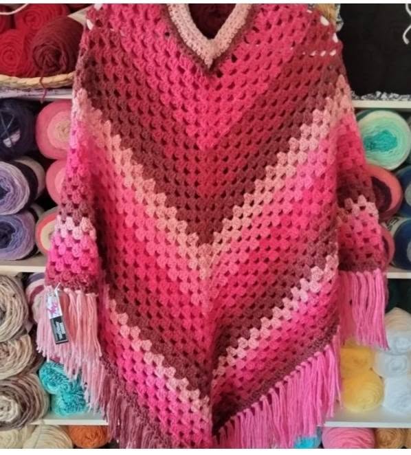Carmah Designs Boho Babe Poncho, Pink Free Size