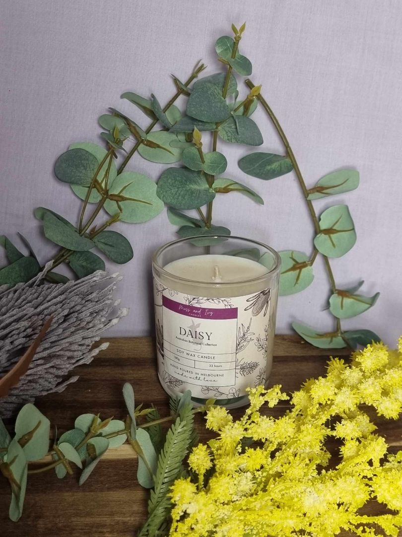 Moss and Ivy Candles Daisy Candle