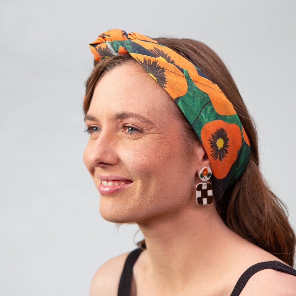 hellomae Scarf Nasturtium Black Base