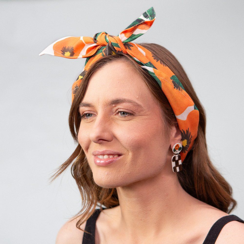 hellomae Scarf Nasturtium White Base