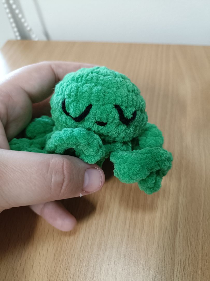 Nire Crochet Small Plush Octopus, Green Small