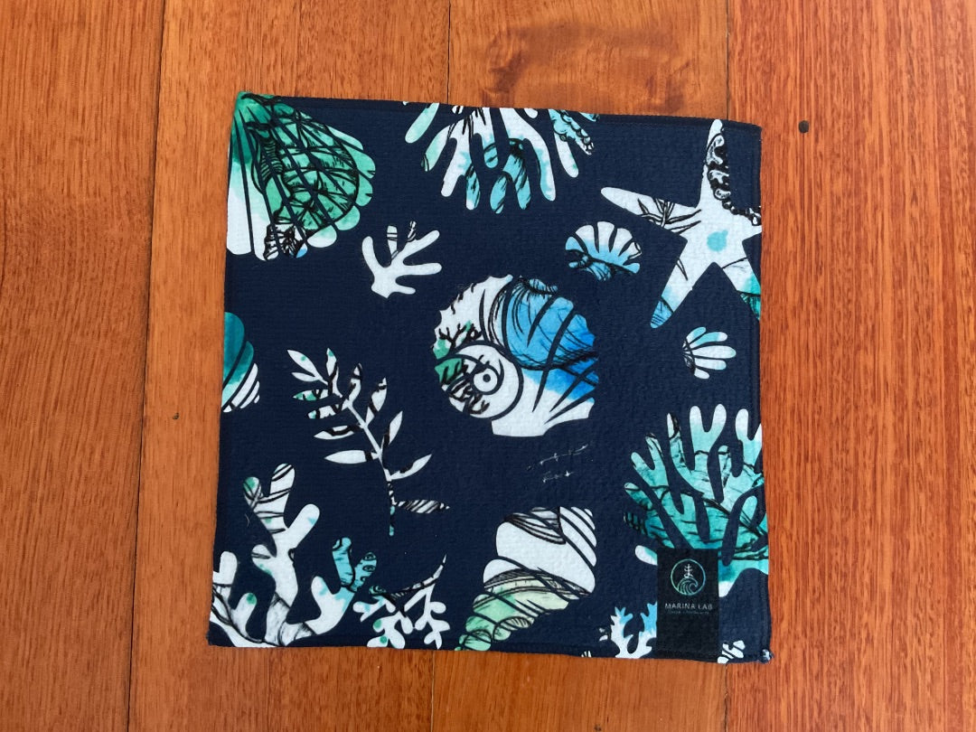 Marina Lab Multipurpose microfibre cloth, Navy green ocean multi 20cm x 20cm