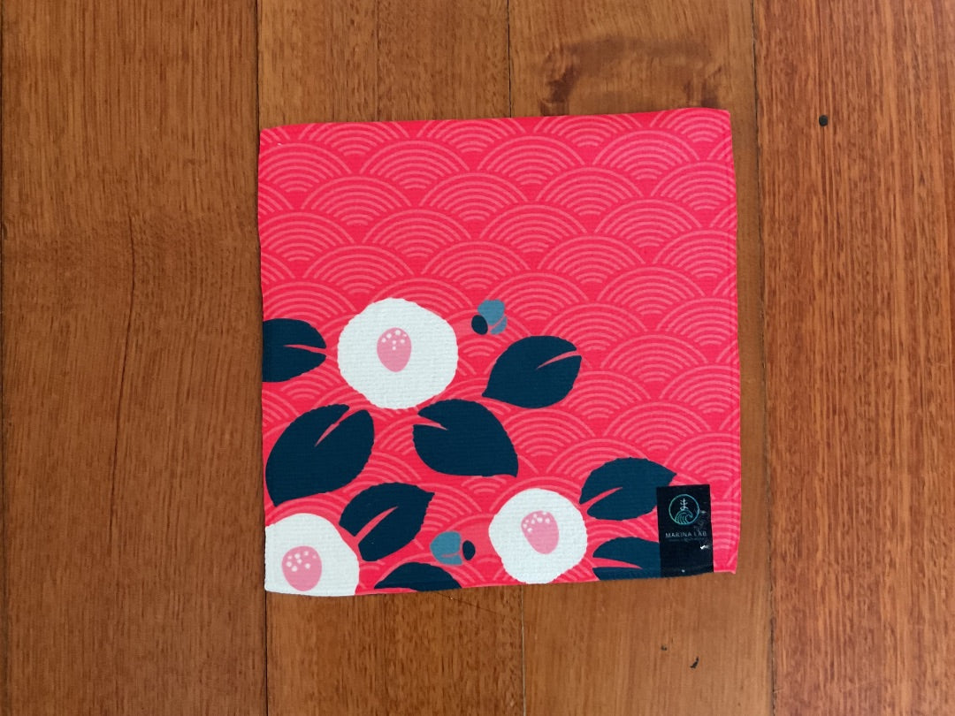 Marina Lab Multipurpose microfibre cloth, Pink floral 20cm x 20cm