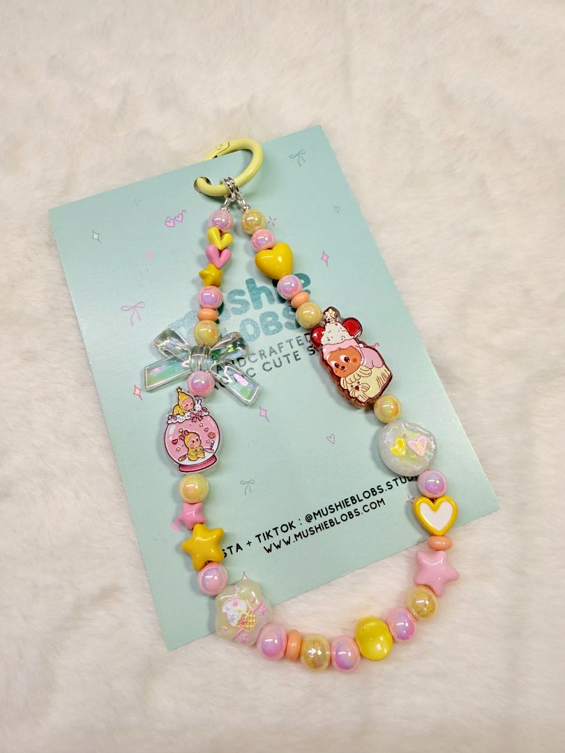 mushieblobs studio Phone Charm: Twinkle, Yellow & Pink
