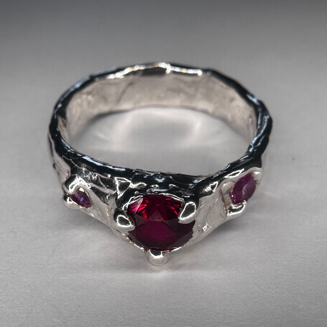 Venom Gemz Trio Ring, P