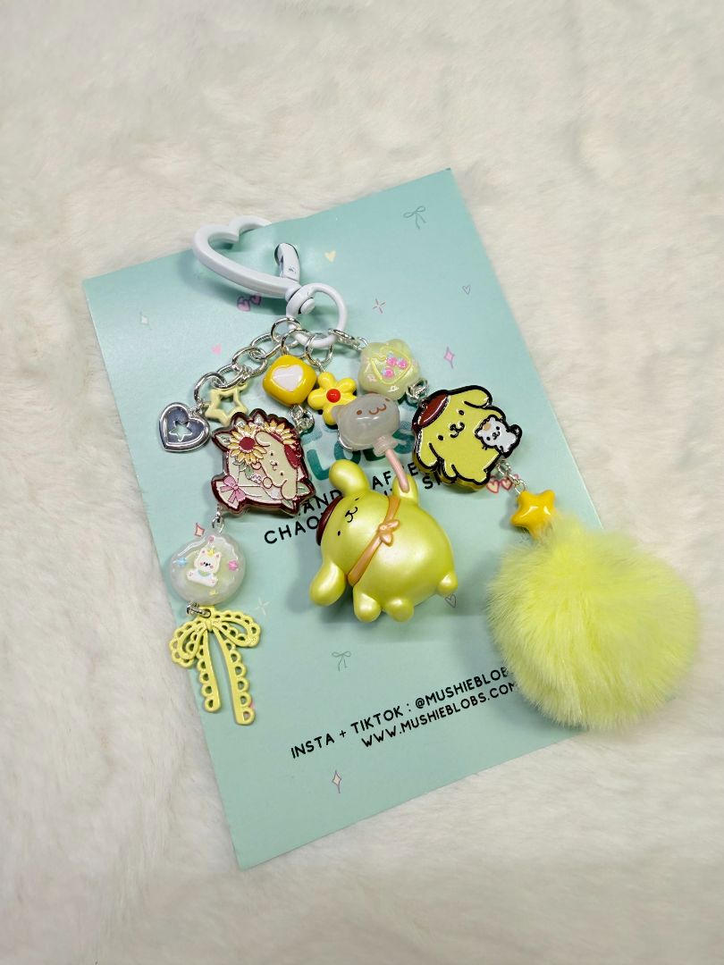 mushieblobs studio Bag Charm: Pompompurin, Yellow