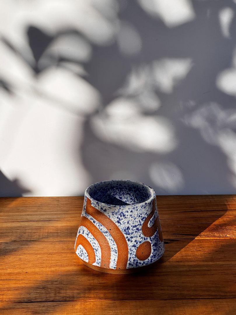 warrah ceramics Squiggle Volcano Tumbler, Blue speck 7x10cm