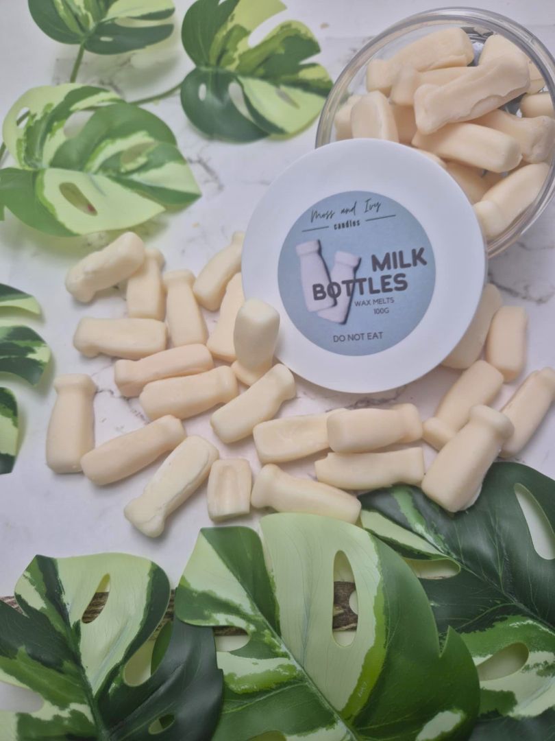 Moss and Ivy Candles Sweet Shoppe, Milk Bottles 100g