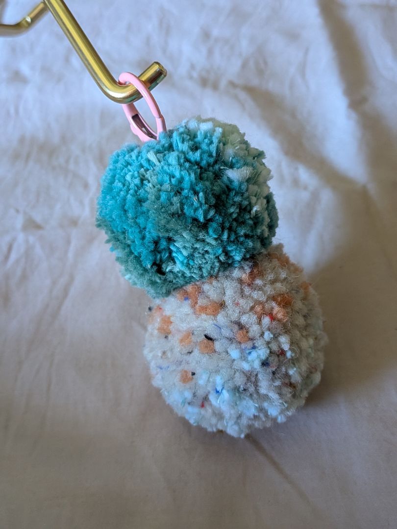 Dandy Dee Pom Pom Keyring, Blue, Multi 12cm