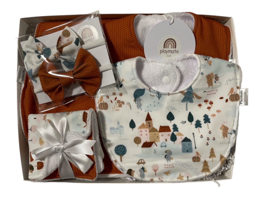 Playmate kids Medium gift box Magical house Village, Multi village print Medium