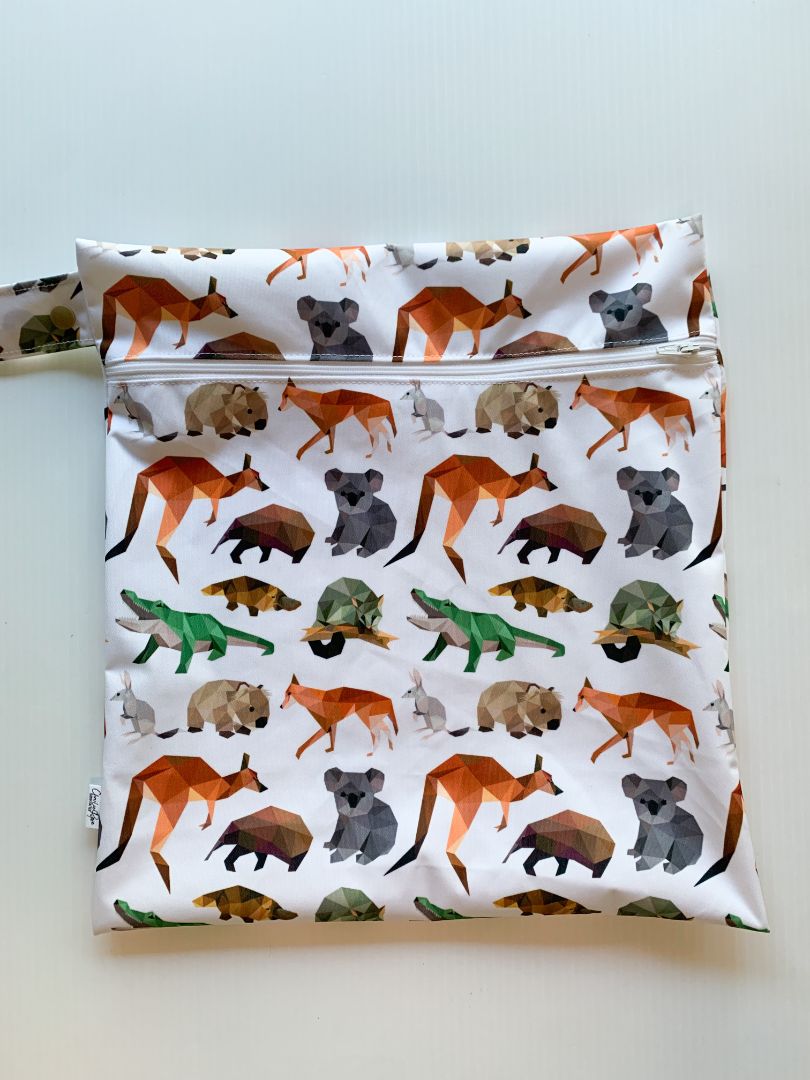 Charlie Rose Handcrafted Wetbag Aussie Geo Animals, Medium