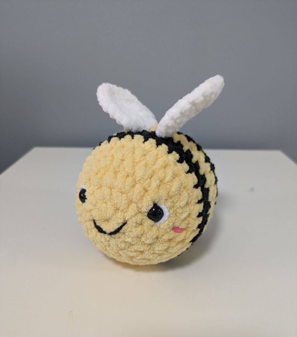 Mon Ami Crochet Large Bee Crochet Plushie