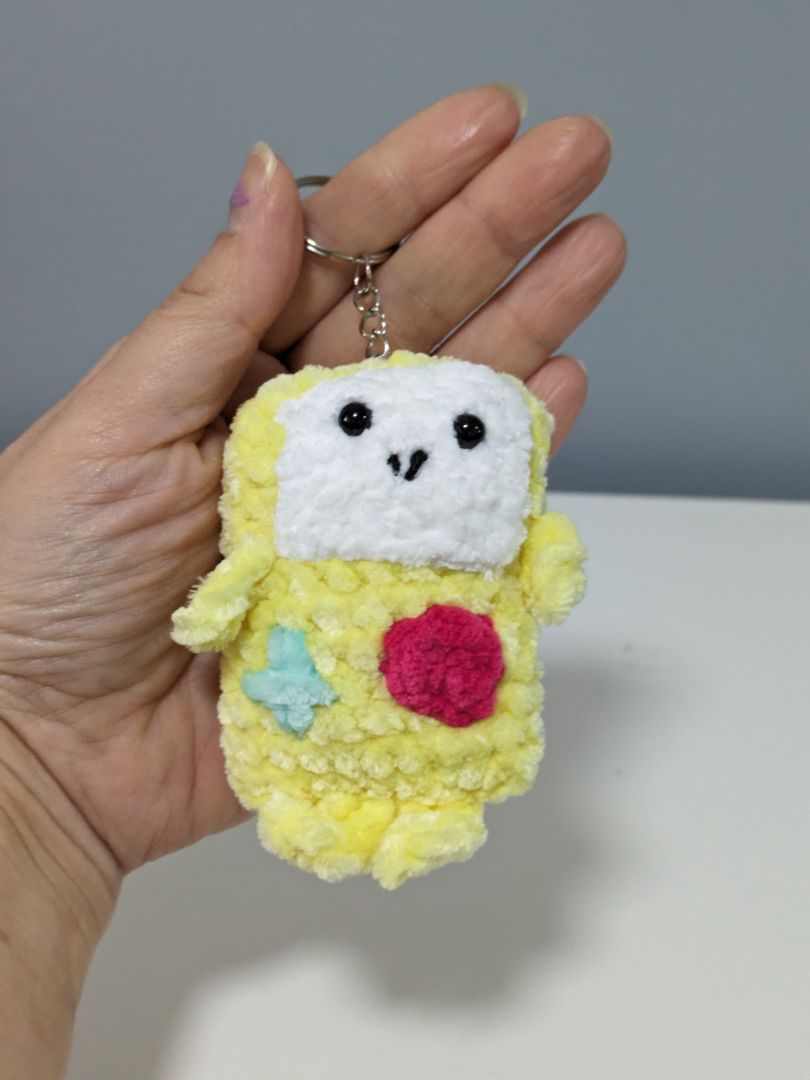 Mon Ami Crochet Gameboy Crochet Keyring
