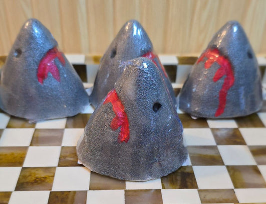 Life's Little Indulgences Shark Bath Bomb