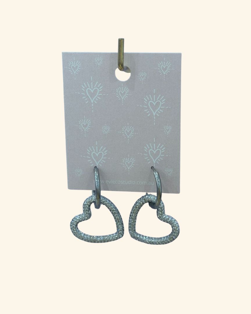 Evie & Co Studio Bonnie silver heart