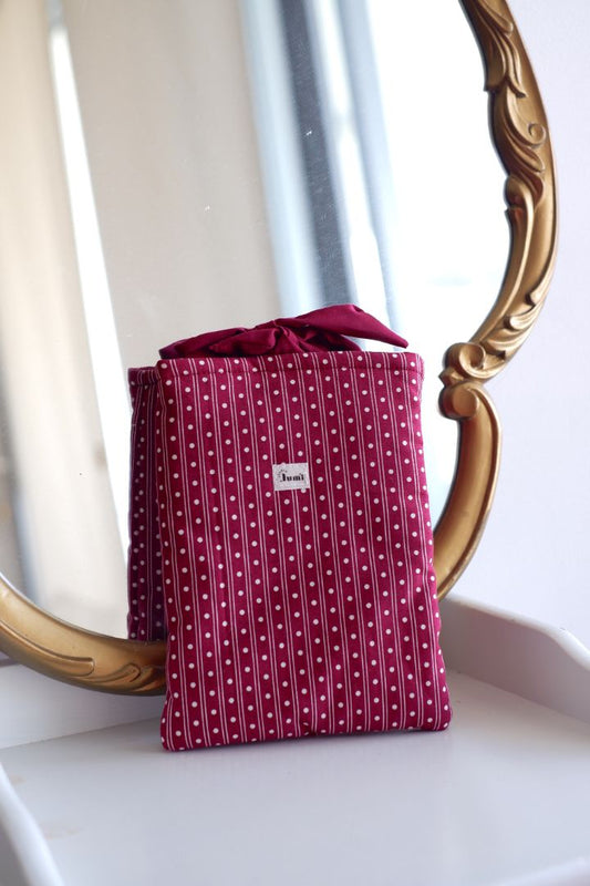 Studio Lumi Kindle Sleeve,  Red