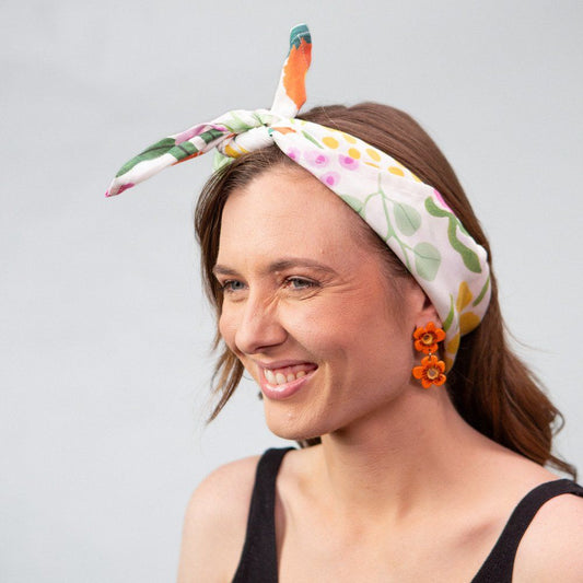 Scarf Native Flowers White Base