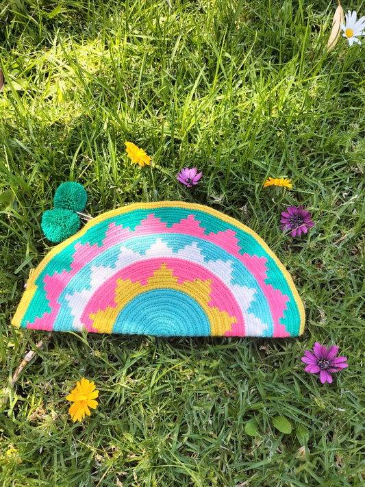 Fleur Darling Wayuu Clutch,  SHAKIRA CLUTCH SIZE
