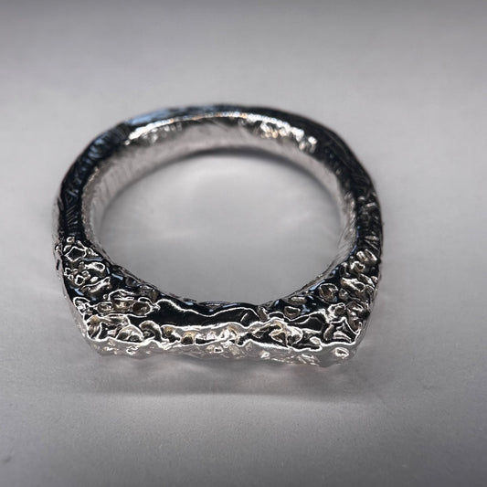 Venom Gemz Textured Signet,   K.5