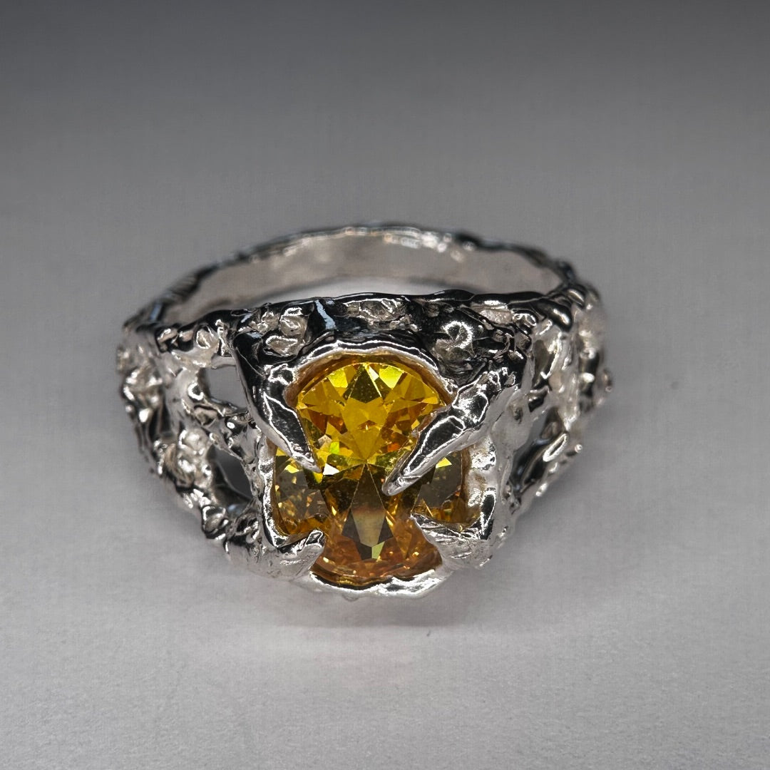 Venom Gemz Honey Trap,   R