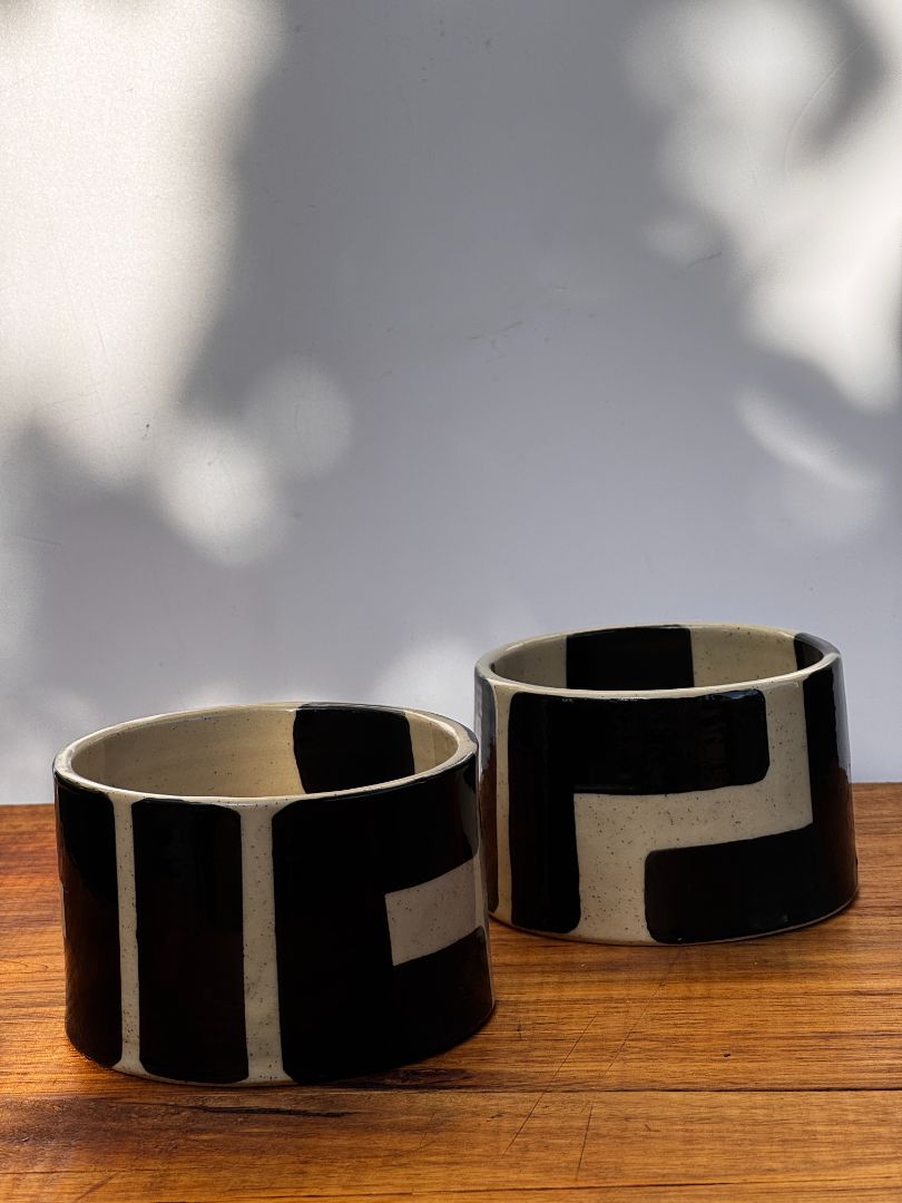 warrah ceramics Black ribbon tumbler,  Black and Beige 10x6cm
