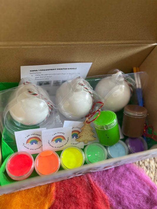 Play, learn, grow with Ms. Flo Decorate your own bauble paint- trio