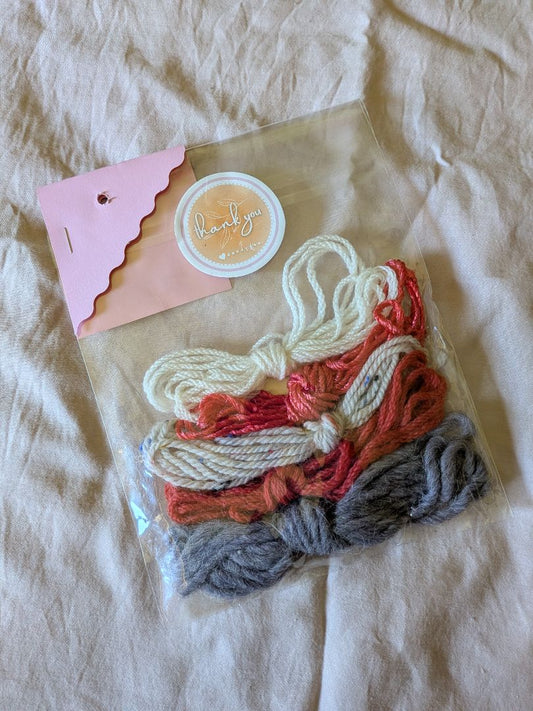 Dandy Dee Pom Pom Pack,  White, Red, Grey Pack