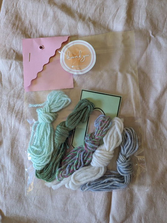 Dandy Dee Pom Pom Pack,  Green, White, Blue Pack