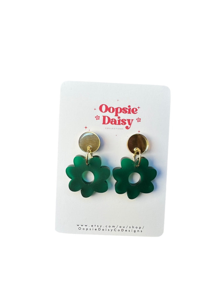 Oopsie Daisy Collections Green Frosted Daisy,  Green