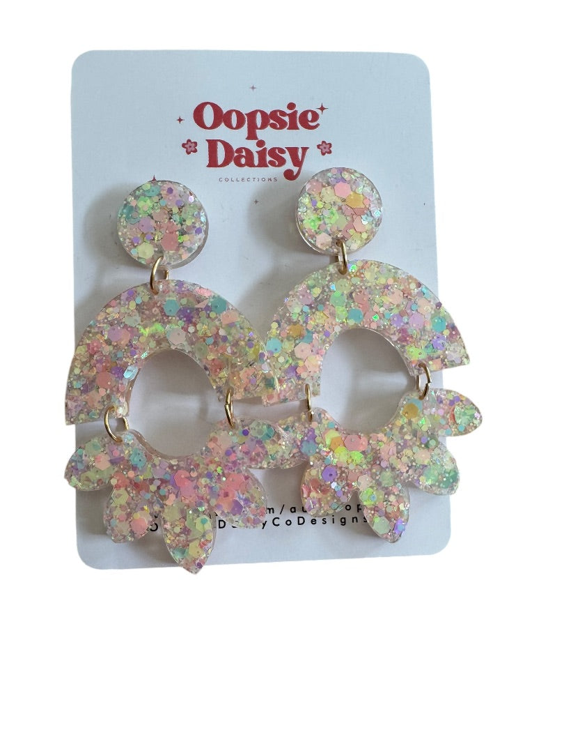 Oopsie Daisy Collections Lilac glitter arch dangles,  Lilac