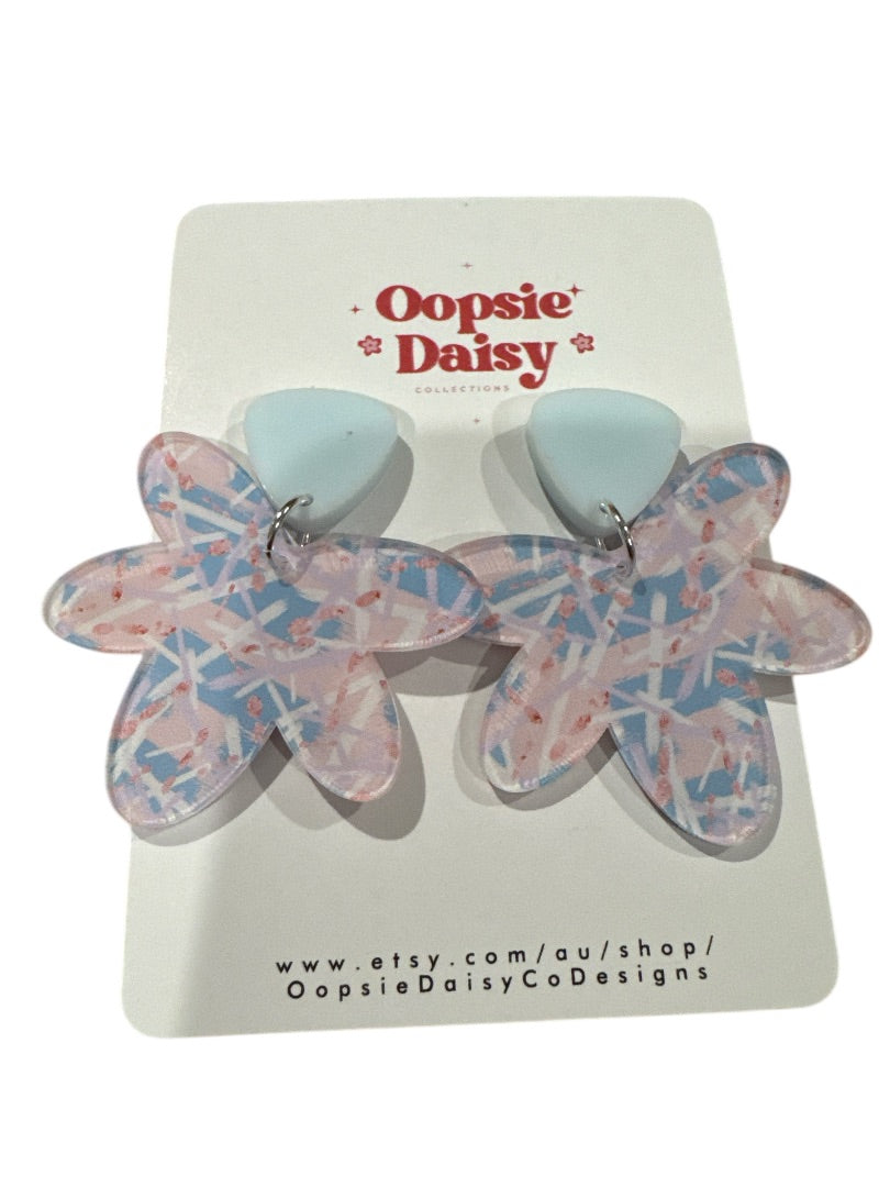 Oopsie Daisy Collections Pastel Leaf dangles,  Blue