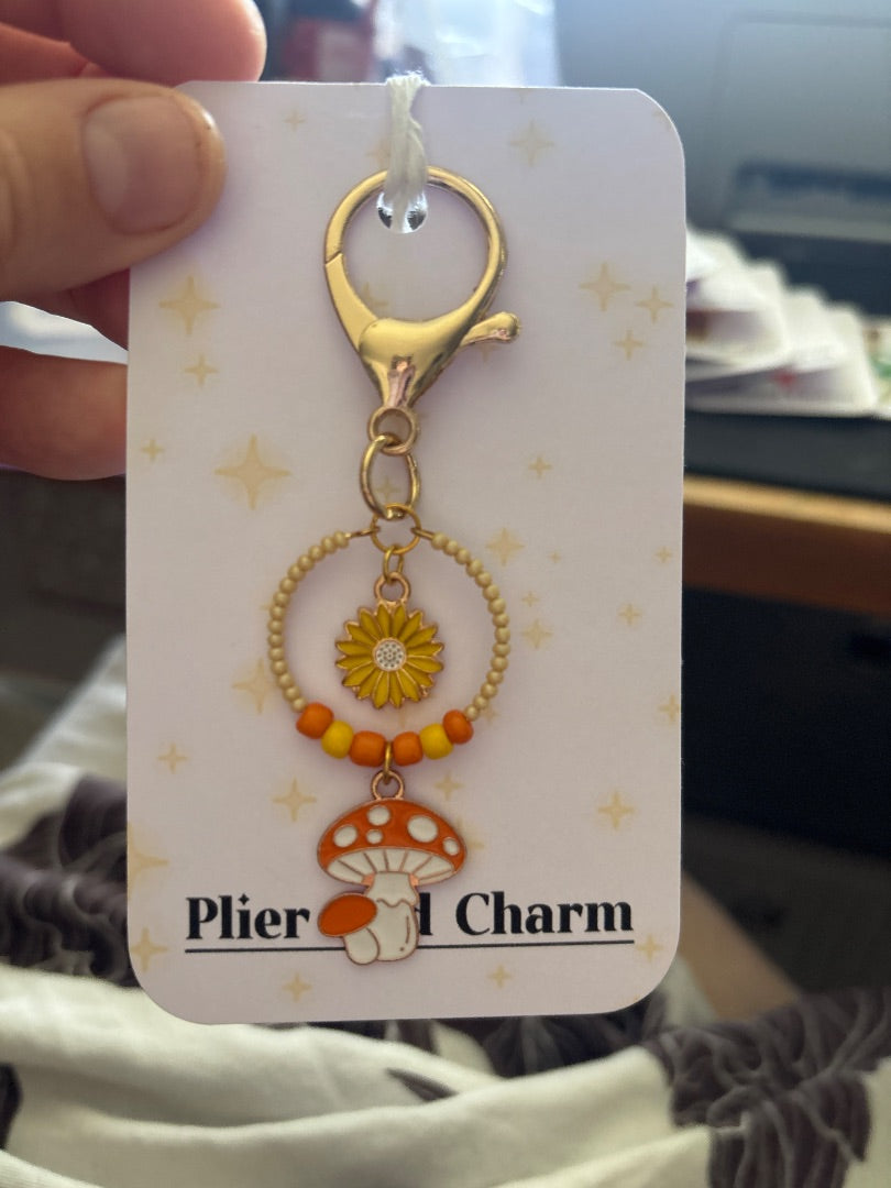 Plier and charm Jewelry & Accessories,  Multi Small