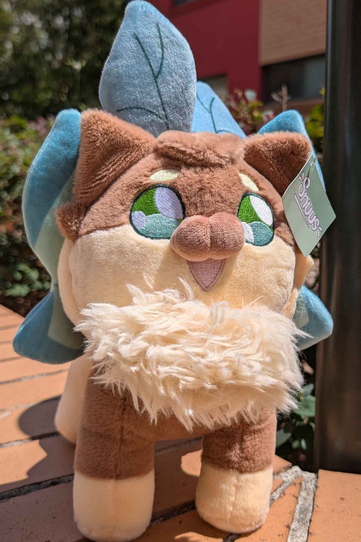 RestlessDreamss Rocher the Snuu Plushie,  brown 26cm tall